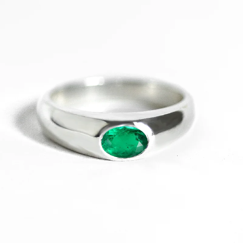 Oval Emerald Signet Ring