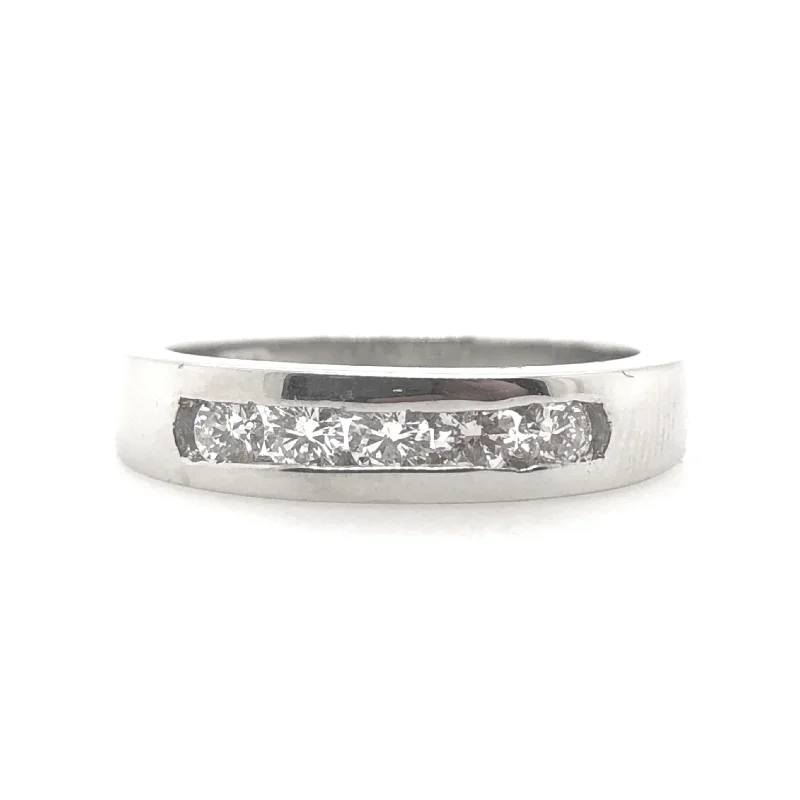 Platinum Diamond Wedding Band