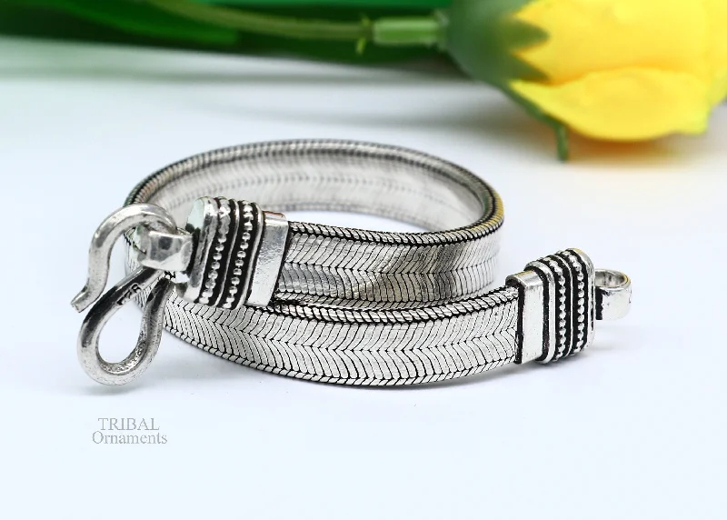 Vintage style solid 925 sterling silver handmade gorgeous wheat chain flexible bracelet belt unisex jewelry from Rajasthan India nsbr538