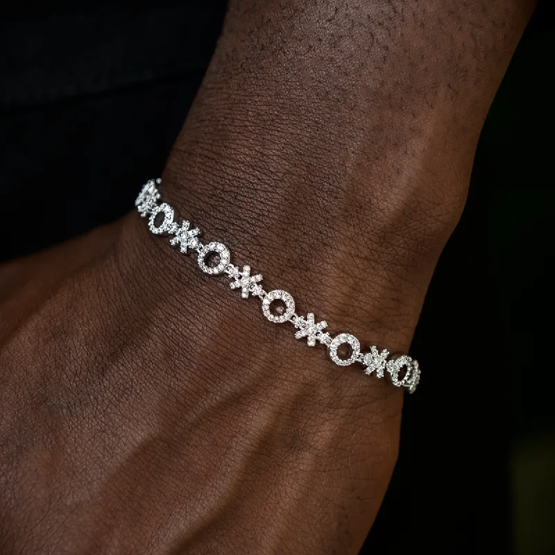 XO Bracelet