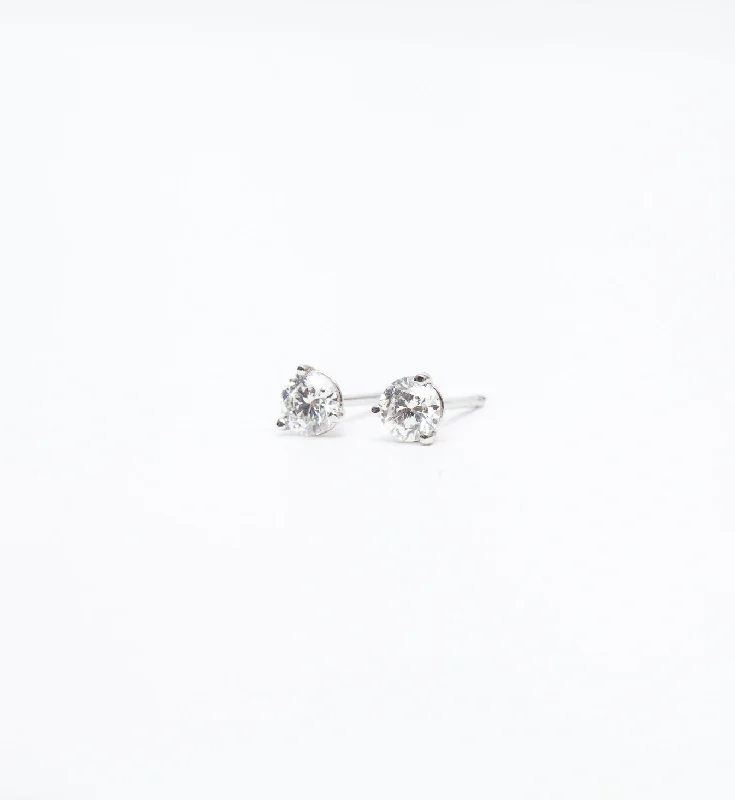 White Gold 0.50 ctw Three-Prong Diamond Studs