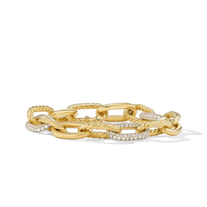 DY Madison® Chain Bracelet in 18K Yellow Gold with Diamonds, 11mm