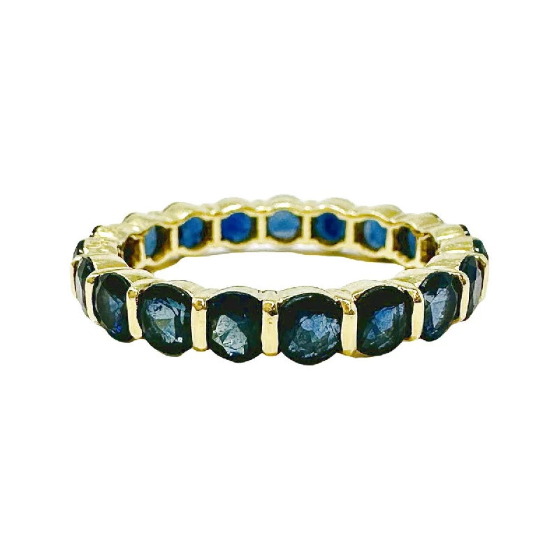 Gemveto 18K Gold Eternity Ring with Sapphire