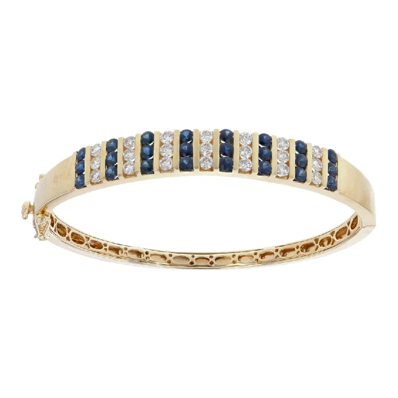 Blue Sapphire Bangle (Blue Sapphire 2.3 cts. White Diamond 1.55 cts.)