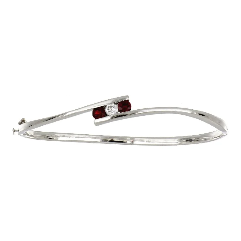 Ruby Bangle (Ruby 0.44 cts. White Diamond 0.18 cts.)